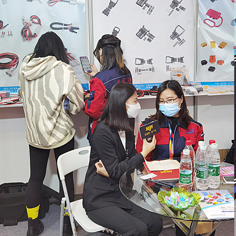 展會(huì)2.jpg 展會(huì)2.jpg