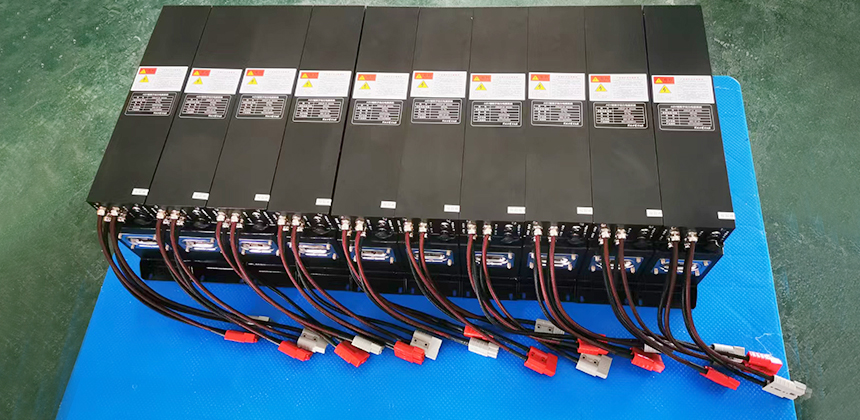 鋰電池快速充電插頭1.jpg 鋰電池快速充電插頭1.jpg